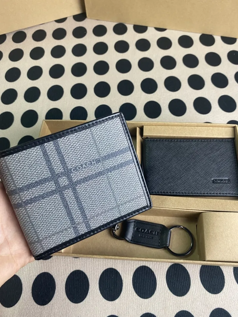 Coach Gray Black Wallet Keychain Gift Set - Image 5