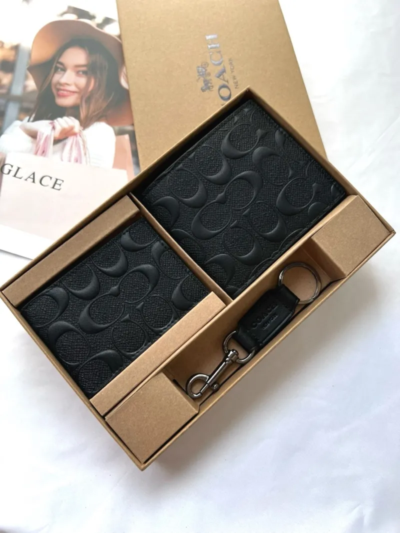 Coach Black Wallet Keychain Gift Set