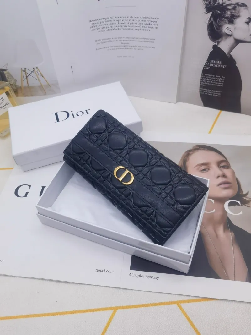 Dior 8602 Quilted Leather Long Wallet - Image 4