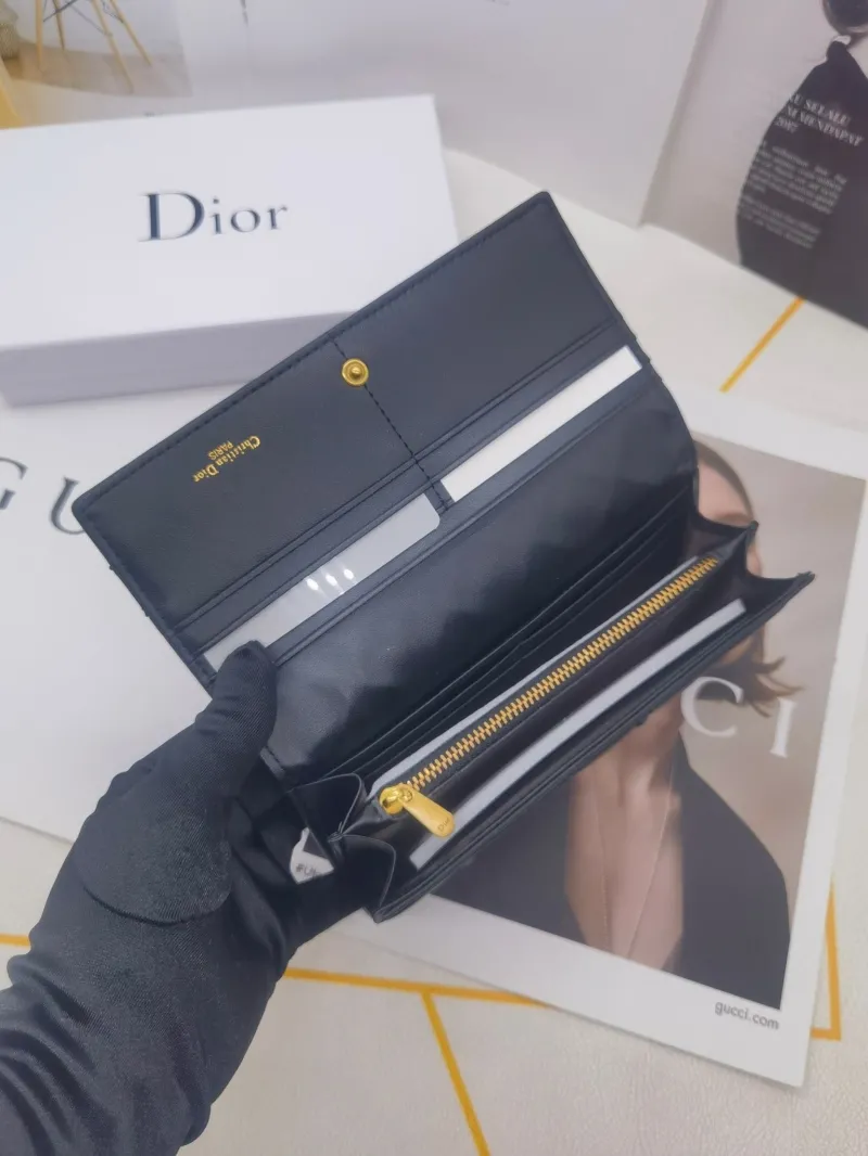 Dior 8602 Quilted Leather Long Wallet - Image 9