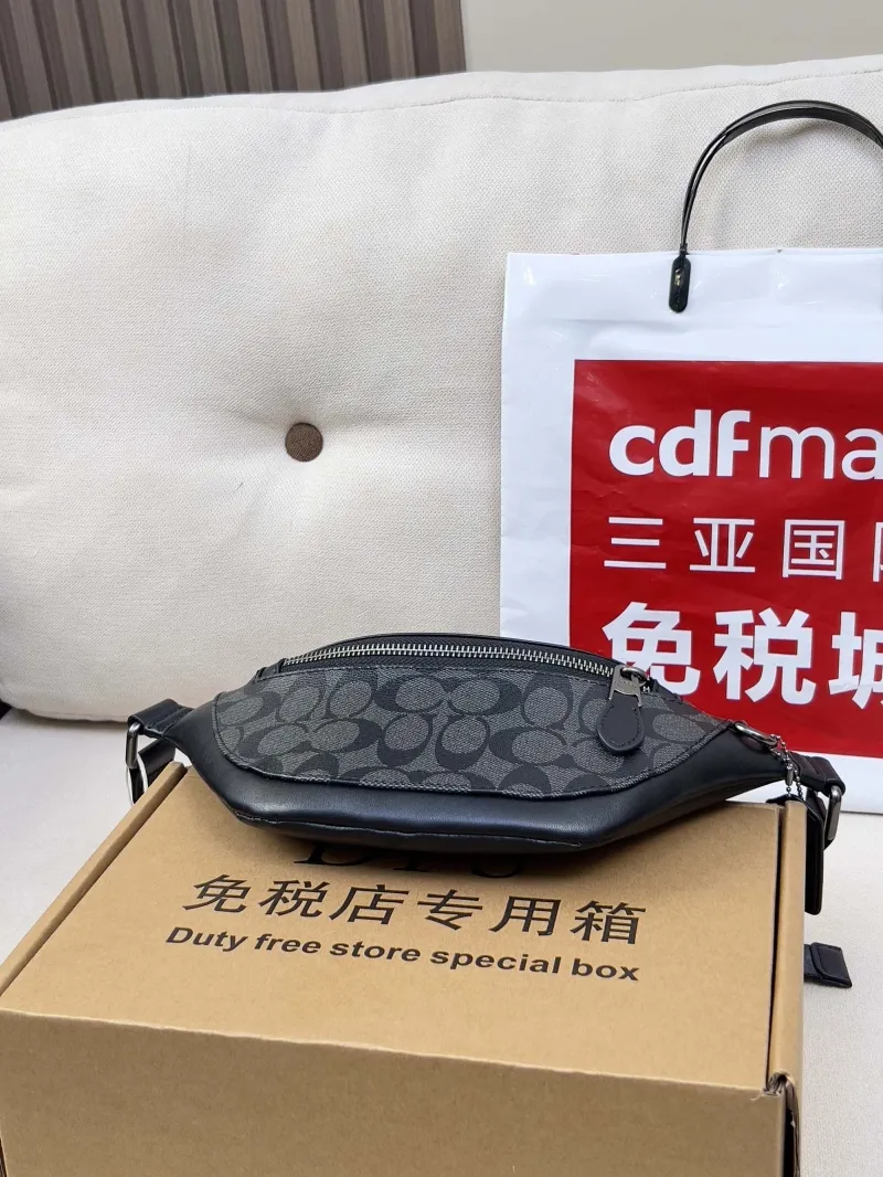 Coach Black Signature Waist Bag - Image 3